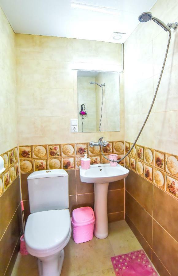 Hotel 9Th Sky Kutaisi Ngoại thất bức ảnh